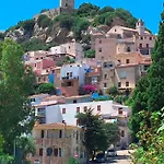 بيت للعطل Casa Bouganville بوسادا